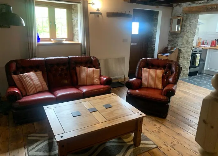 Tanyresgair Cottages
